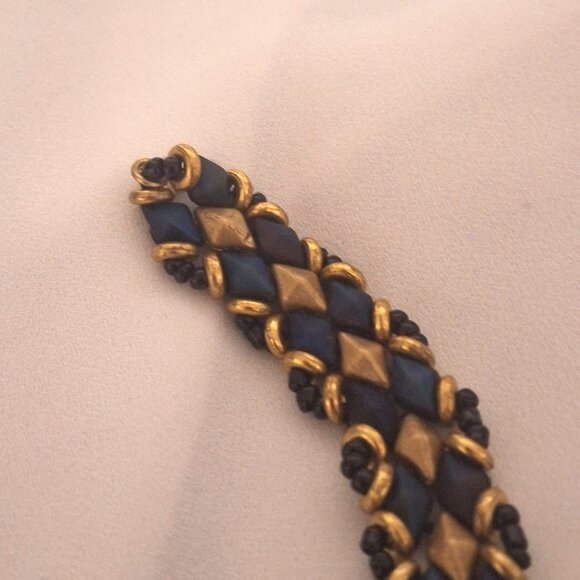 Artisan Beaded Black and Gold Metallic Diamond Dragon Scale Large Bracelet - Picture 3 of 5